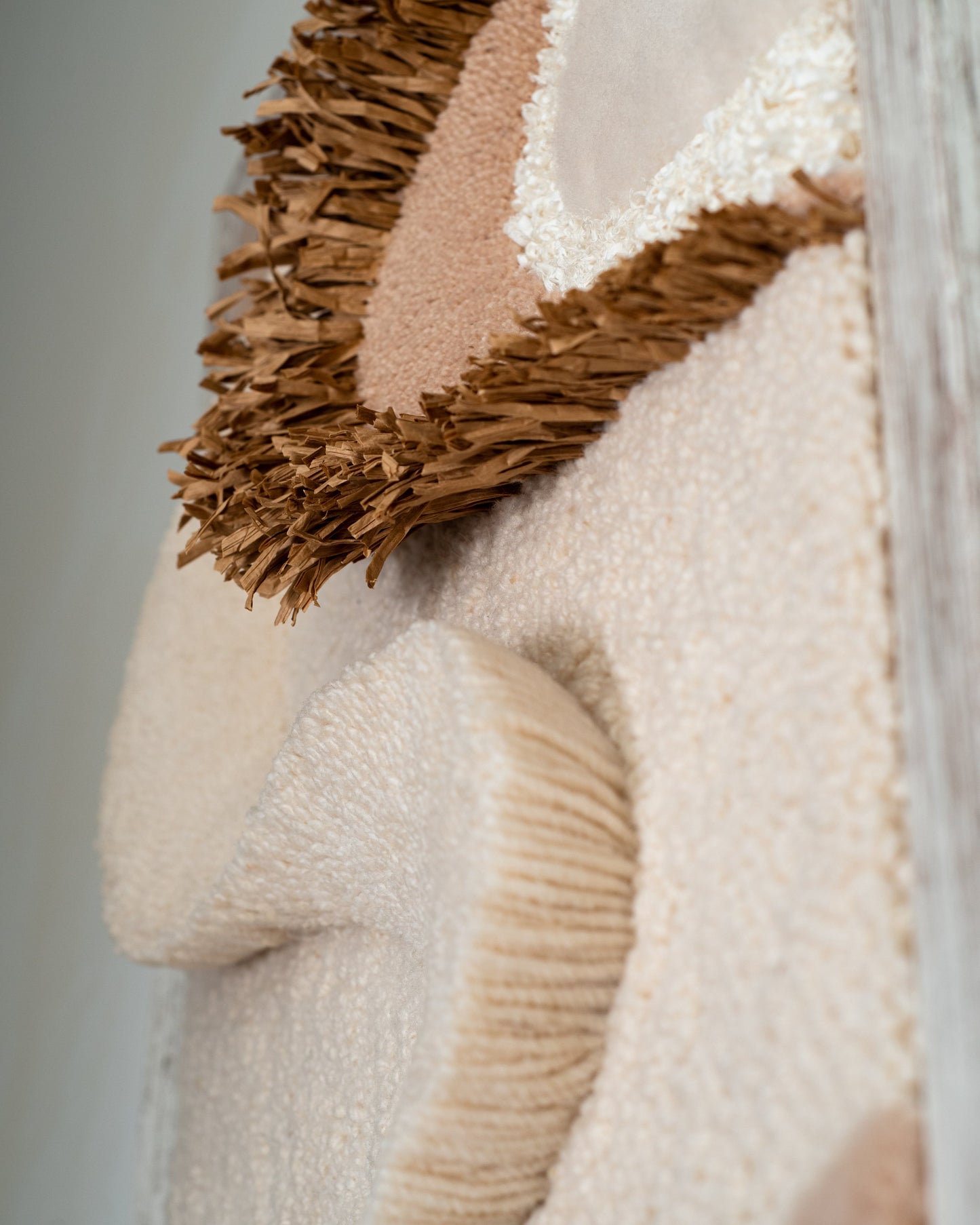 Minimalist coastal-style wool art bringing depth and serenity to interiors. - The Tuftista